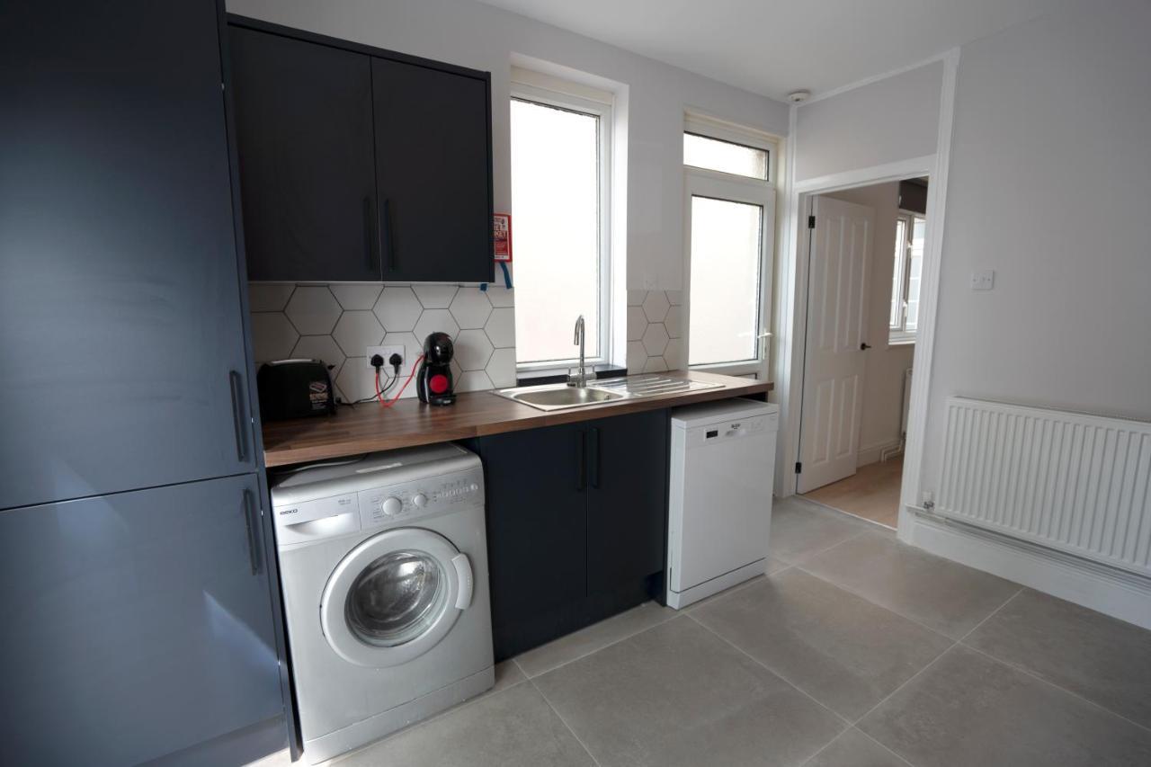 Beautiful Family Home In The Heart Of Swansea Luaran gambar